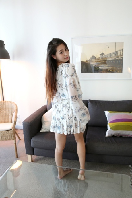 Chinese Teen XXX Pics